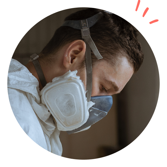 en man med en gasmask